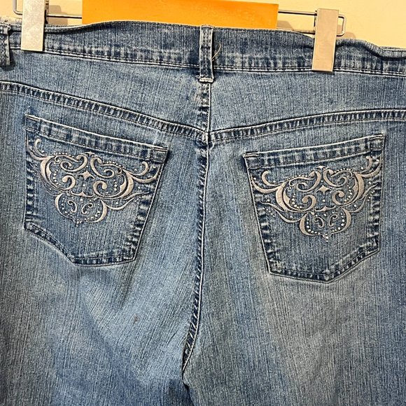 GLORIA VANDERBILT | Women's Amanda Jean Capri Blue Size 14 - Picture 4 of 6